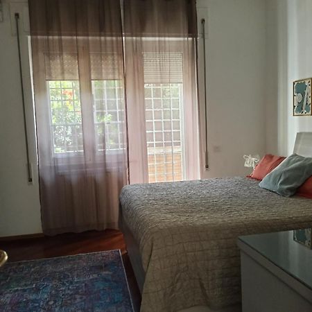 Casa Flora Appartamento Con Giardino 피우미치노 외부 사진